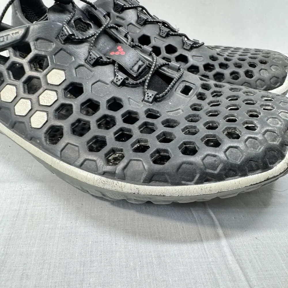 VivoBarefoot Men's Ultra III Water Shoes Size 45 Black Beach Fishing Slip On